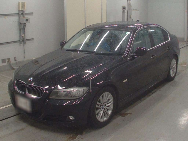 BMW 3 SERIES 2011
