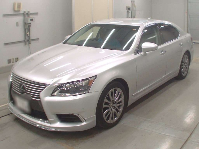 LEXUS LS 2016