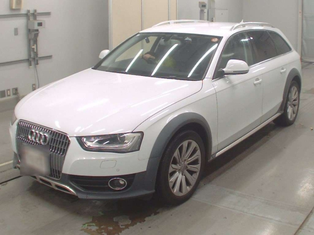 AUDI A4 2012