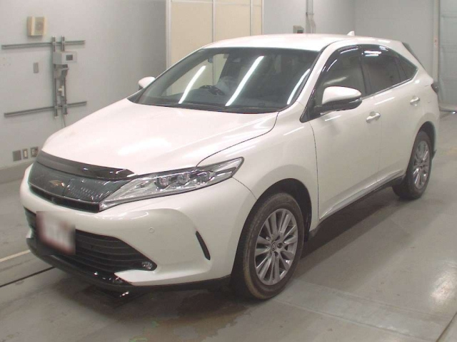 TOYOTA HARRIER 2018