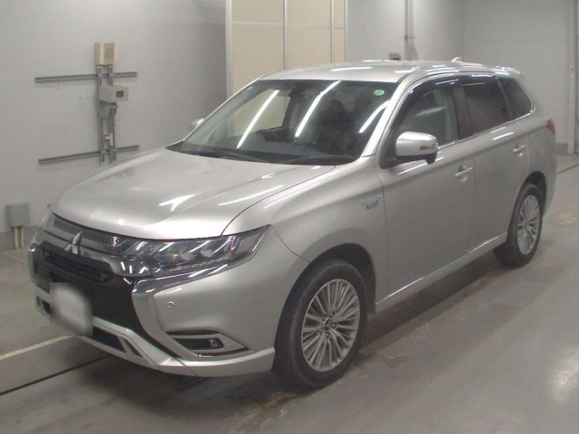 MITSUBISHI OUTLANDER PHEV 2018
