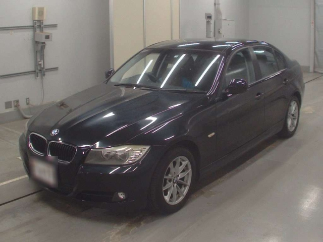 BMW 3 SERIES 2010