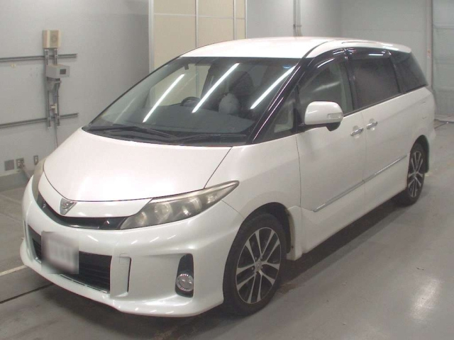 TOYOTA ESTIMA 2013