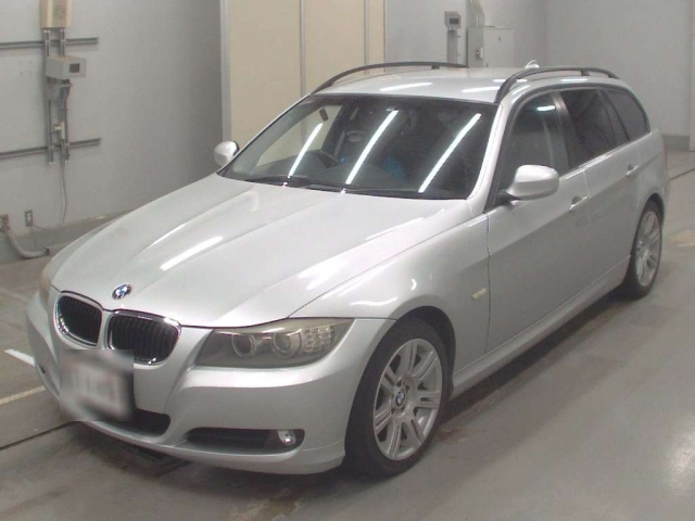 BMW 3 SERIES 2010
