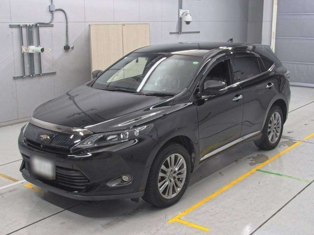 TOYOTA HARRIER 2014