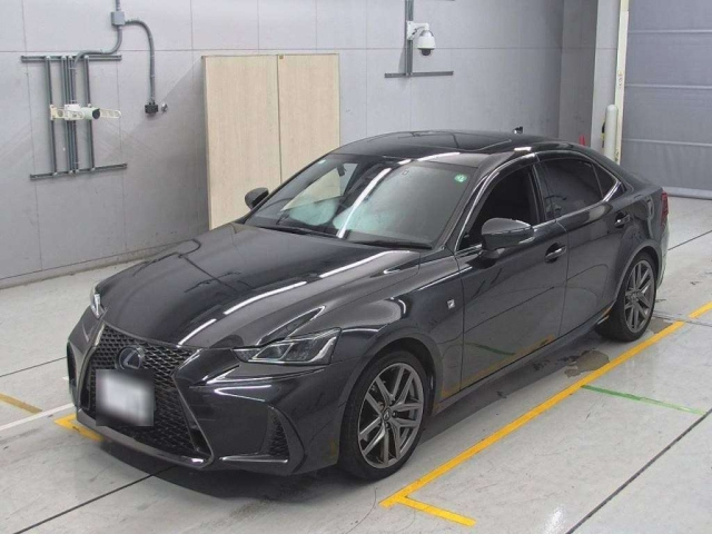 LEXUS IS 2017