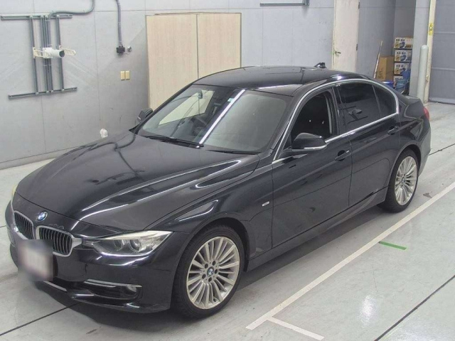 BMW 3 SERIES 2012
