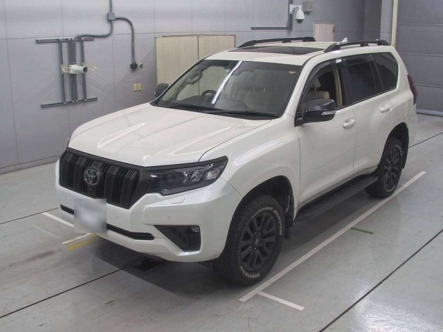 TOYOTA LAND CRUISER PRADO 2023