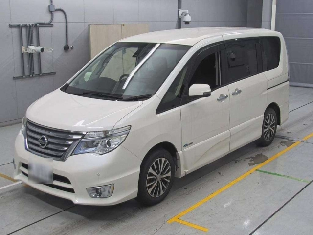 NISSAN SERENA 2015