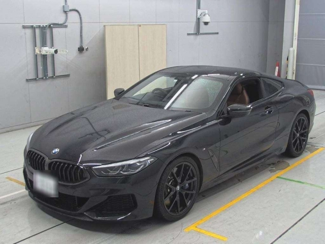 BMW 8 SERIES 2021