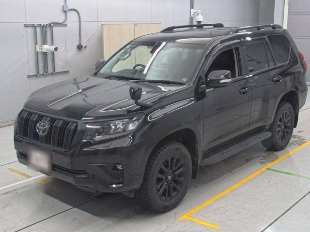 TOYOTA LAND CRUISER PRADO 2022