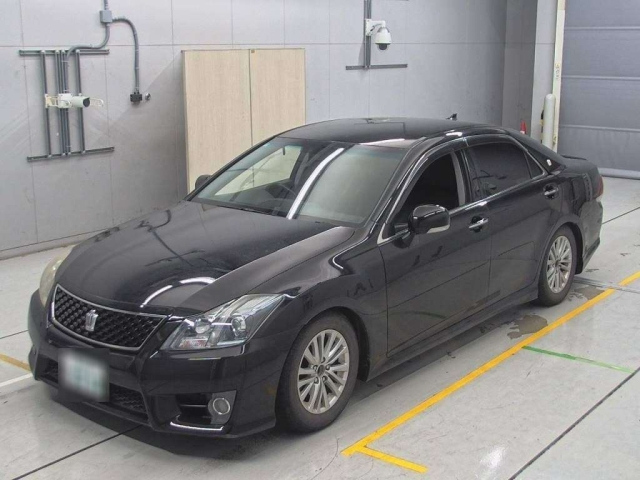 TOYOTA CROWN 2010