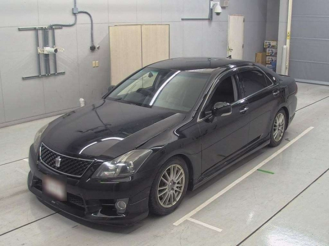 TOYOTA CROWN 2011