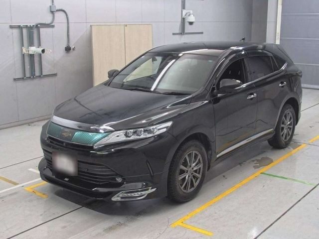 TOYOTA HARRIER 2018