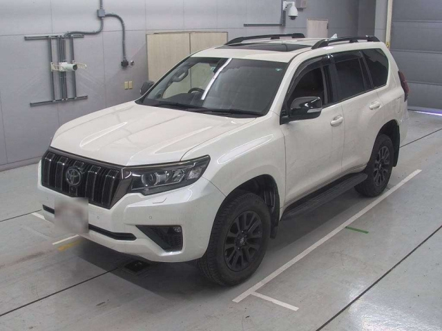 TOYOTA LAND CRUISER PRADO 2022