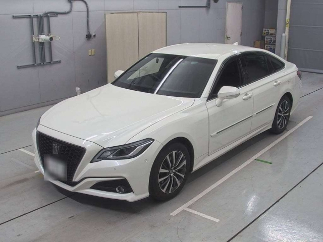 TOYOTA CROWN 2019