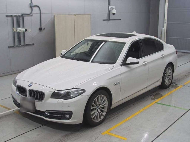 BMW 5 SERIES 2014