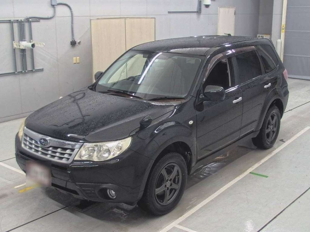 SUBARU FORESTER 2012