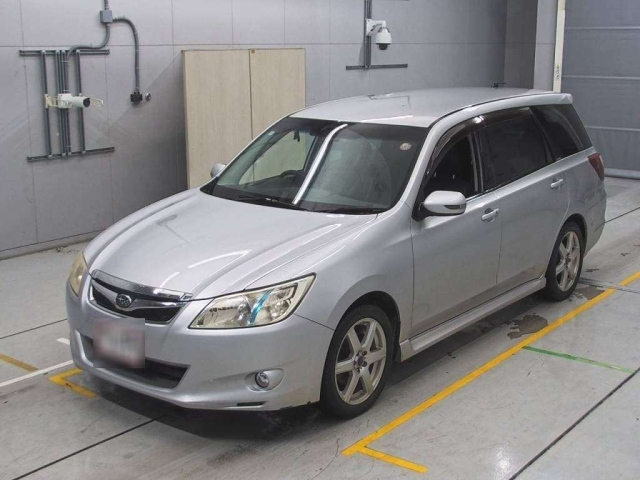 SUBARU EXIGA 2010