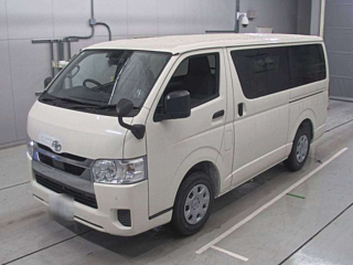 toyota hiace-van