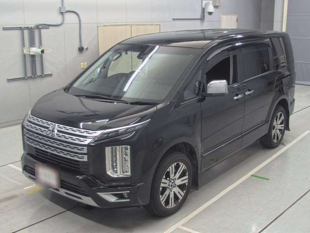MITSUBISHI DELICA D5 2022