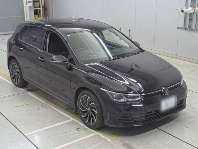 VOLKSWAGEN GOLF 2024