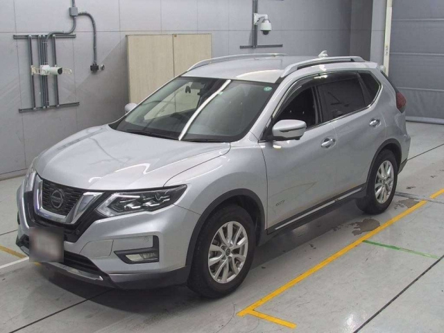 NISSAN X-TRAIL