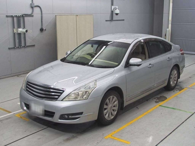 NISSAN TEANA 2009