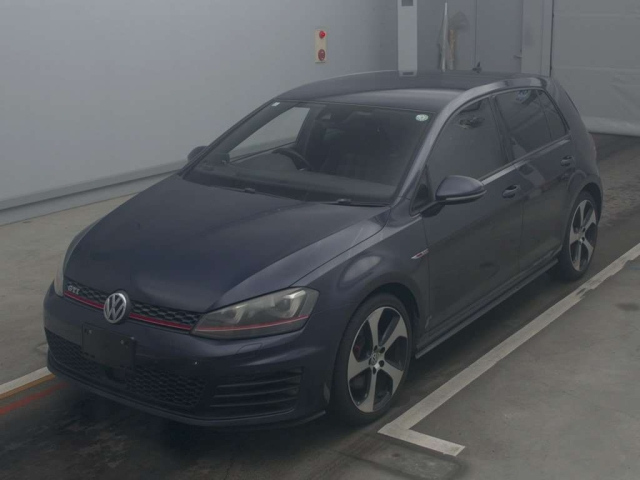 VOLKSWAGEN GOLF 2015