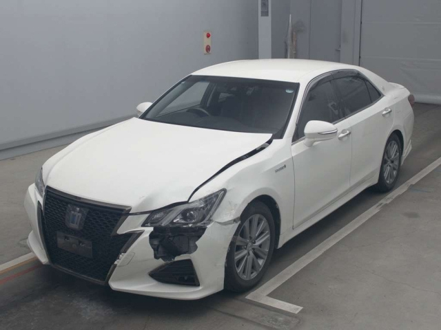 TOYOTA CROWN 2017