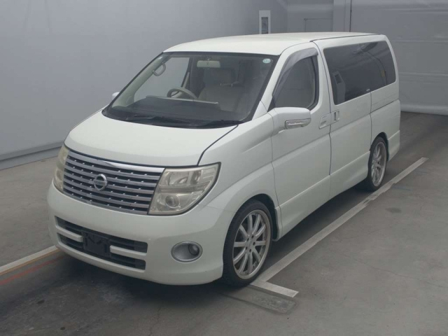 NISSAN ELGRAND 2005