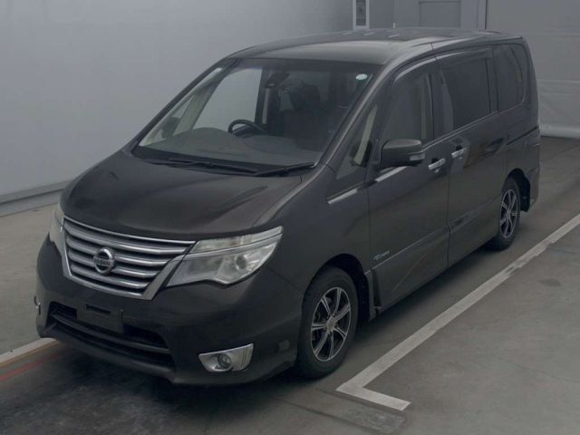 NISSAN SERENA 2015