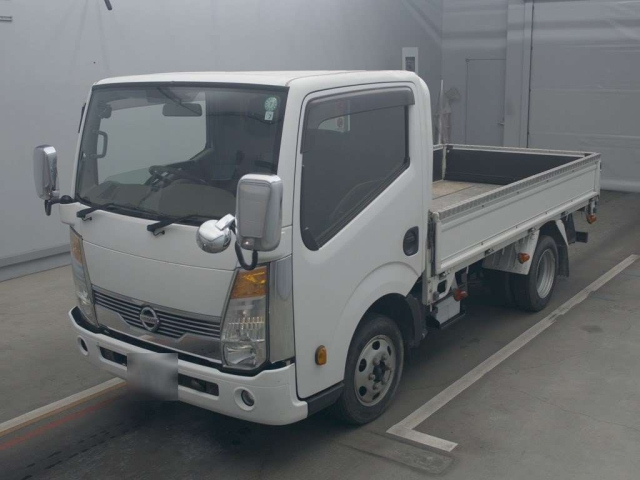 NISSAN ATLAS 2015