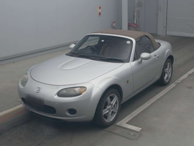 MAZDA ROADSTER