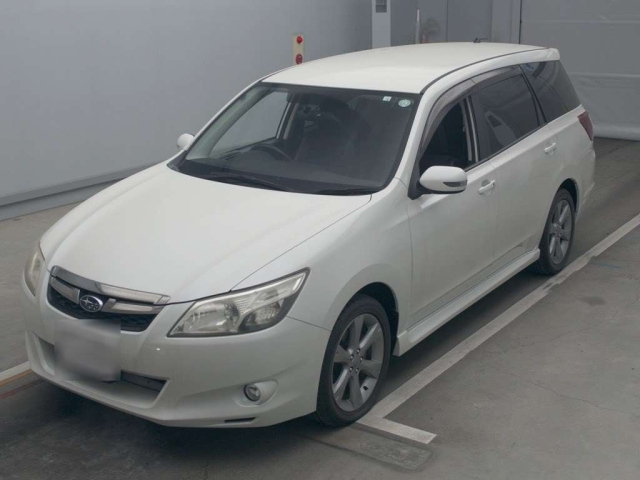 SUBARU EXIGA 2012