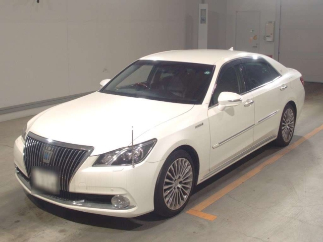 TOYOTA CROWN 2015