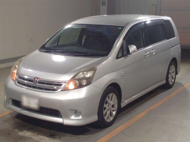 TOYOTA ISIS 2009