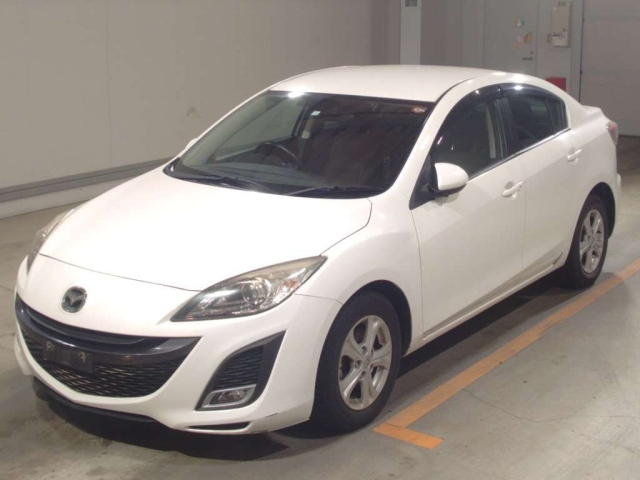 MAZDA AXELA 2010