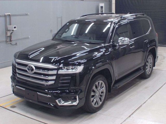 TOYOTA LAND CRUISER 2023