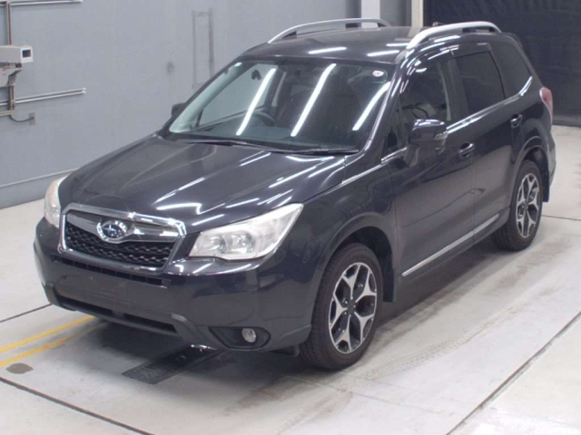 SUBARU FORESTER 2012