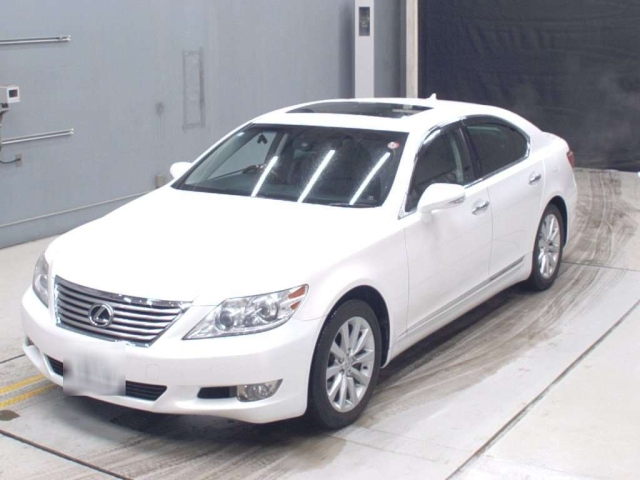 LEXUS LS 2011