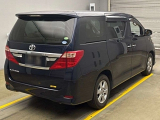 TOYOTA ALPHARD 2013