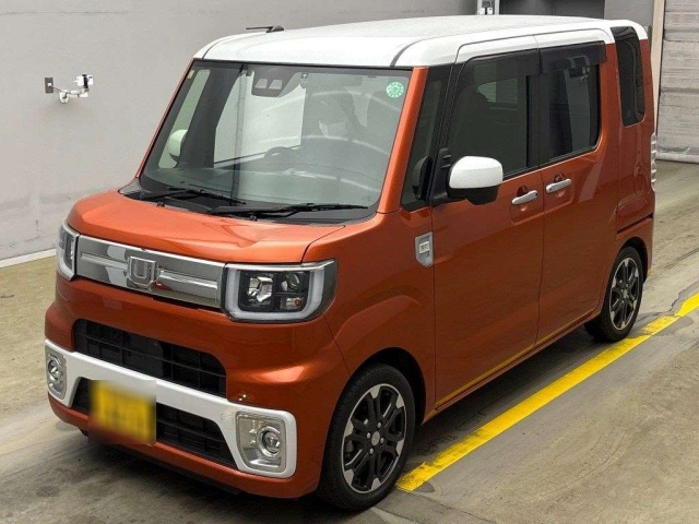 DAIHATSU WAKE 2020
