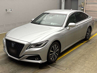 TOYOTA CROWN 2018