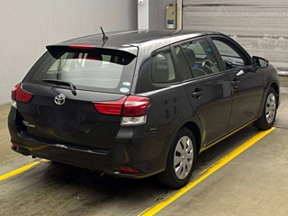 TOYOTA COROLLA FIELDER 2016