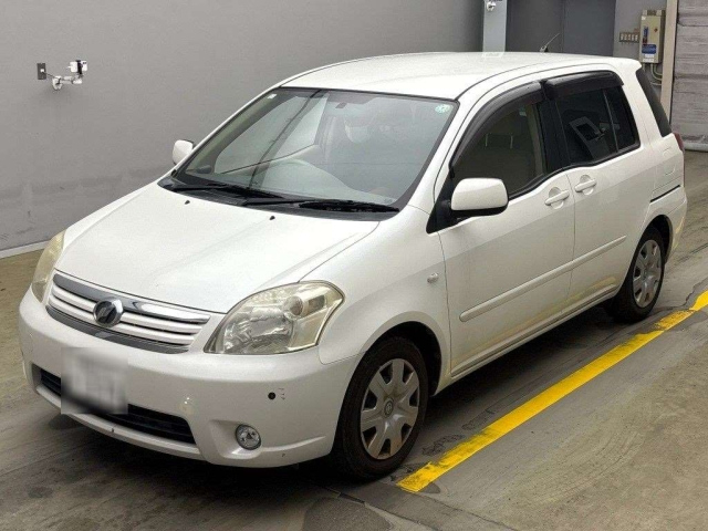 TOYOTA RAUM 2008