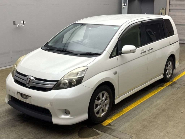 TOYOTA ISIS 2012