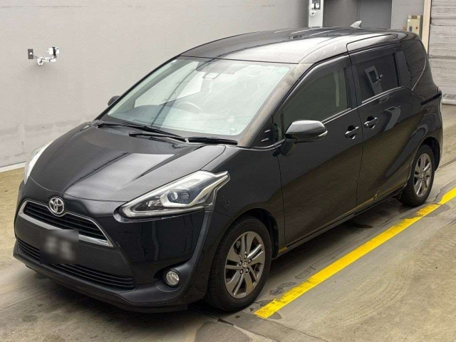 TOYOTA SIENTA 2017