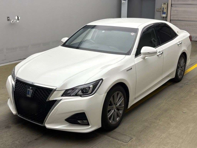 TOYOTA CROWN 2016
