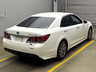 TOYOTA CROWN 2016